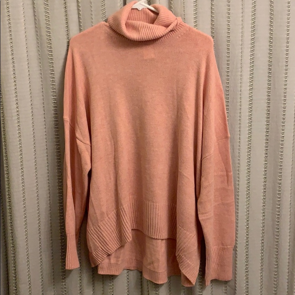 Lou & Grey pink flowy sweater turtleneck